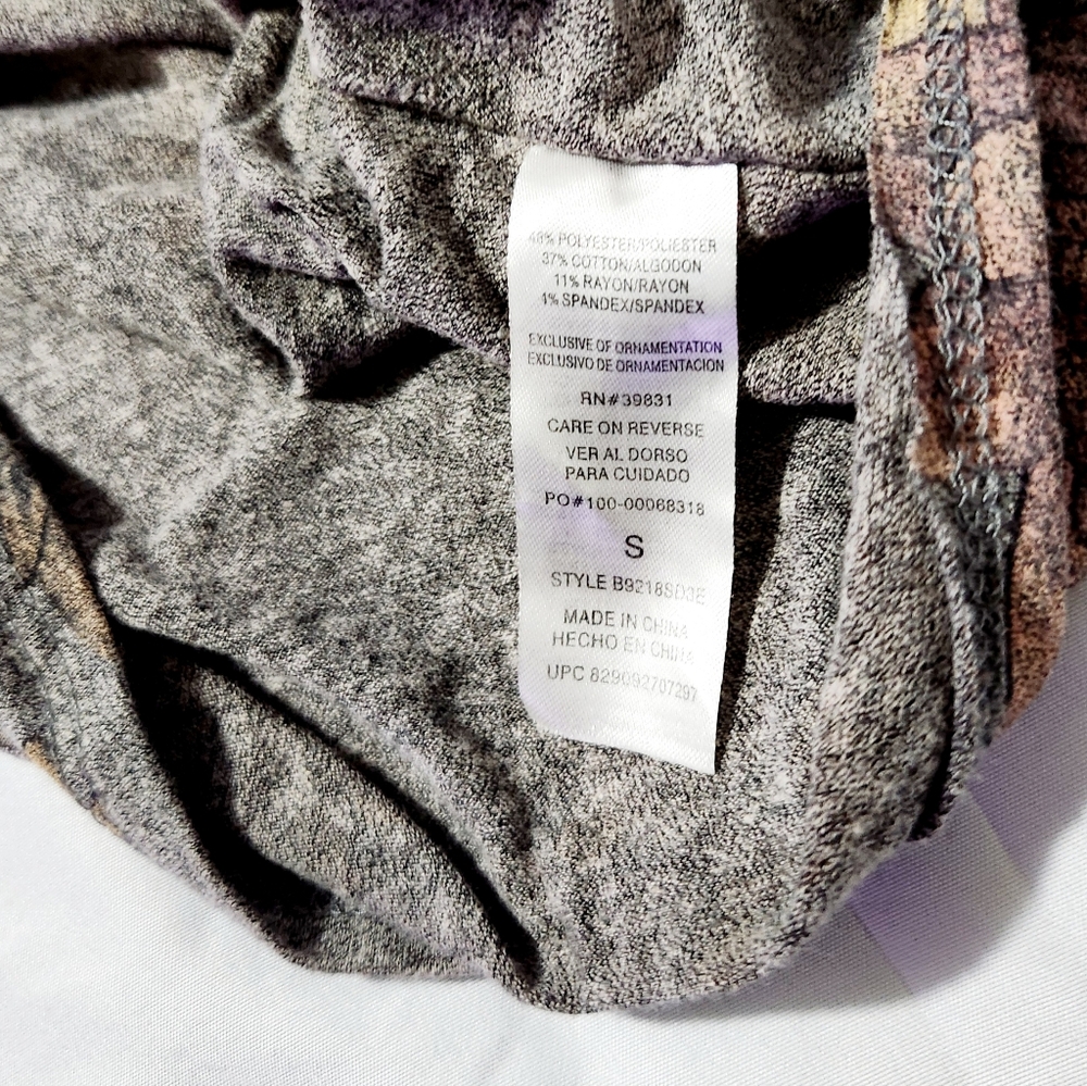 Democracy Bat Wing Crop Top Size S - Picture 5 of 8